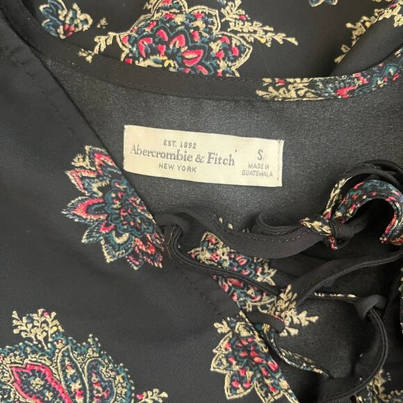 Abercrombie & Fitch Floral Lace Up V-Neck Flared Long Sleeve Blouse Black Size S - Picture 4 of 7